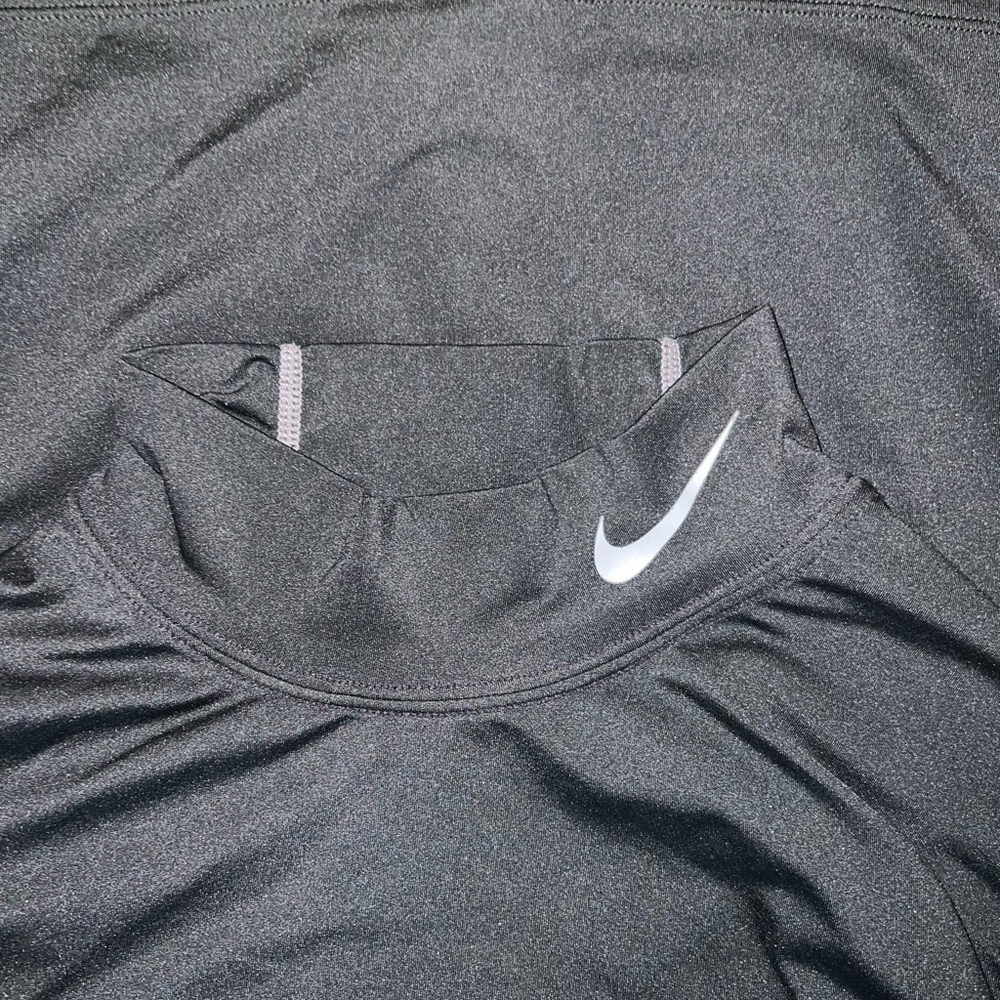 Nike Golf Dri-FIT Shirt in Dark Gray/Black